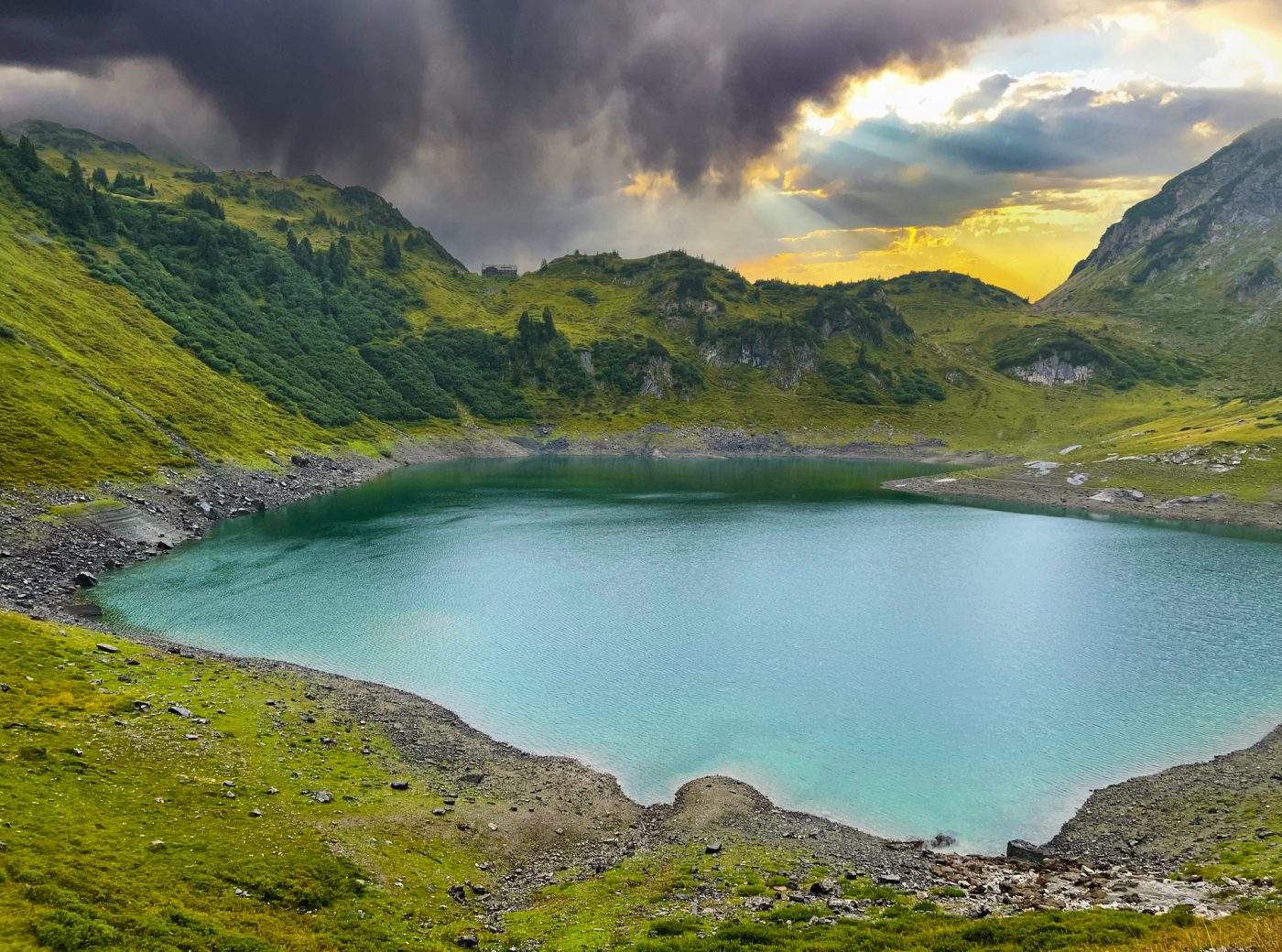 Lechweg-start-helle-farben